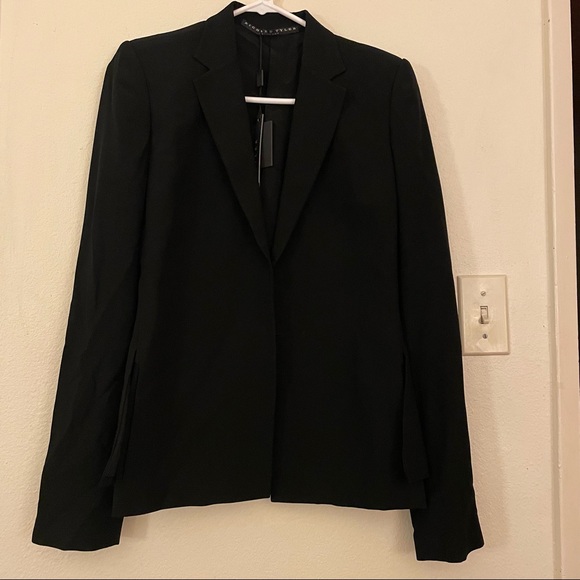 Richard Tyler collection.Black Blazer size 40 - Picture 4 of 11